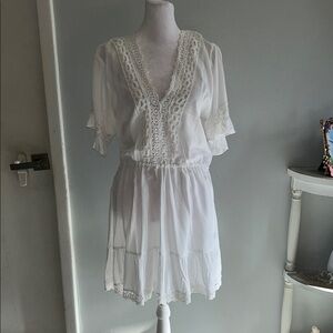 [RAVIYA] White Crochet Knit Trim Dress - Size Small NWT